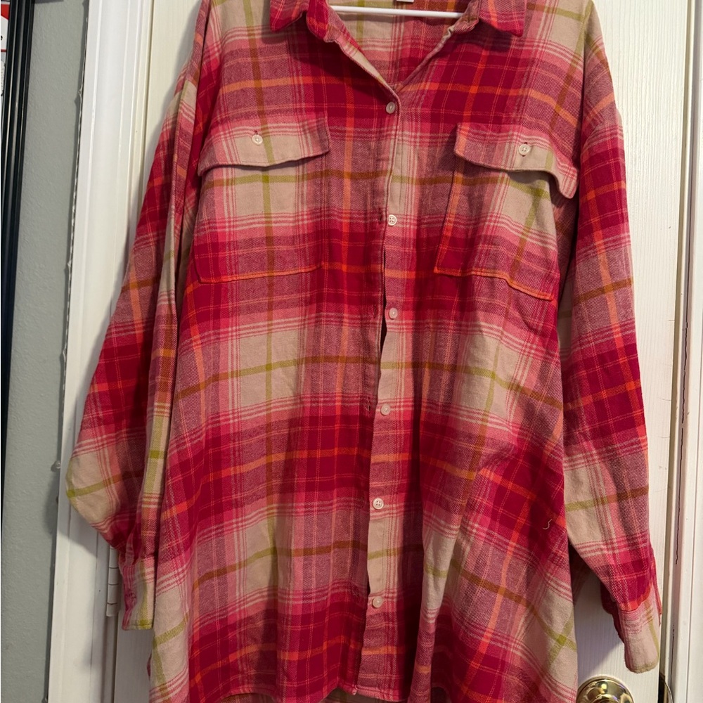 Old Navy Multicolor Plaid Boyfriend Shirt
